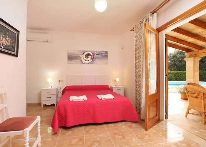 Schoene In Mit Beheiztem Pool By Interhome Casa de Férias Pollença